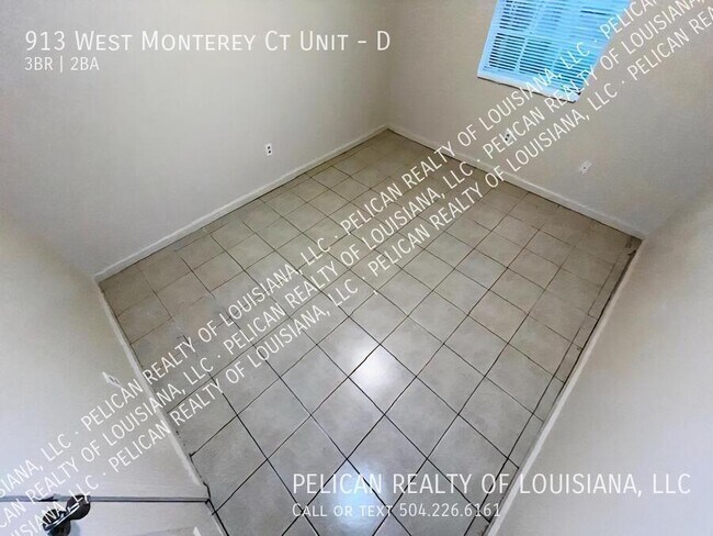 Photo - 913 Monterey Ct S Unit D