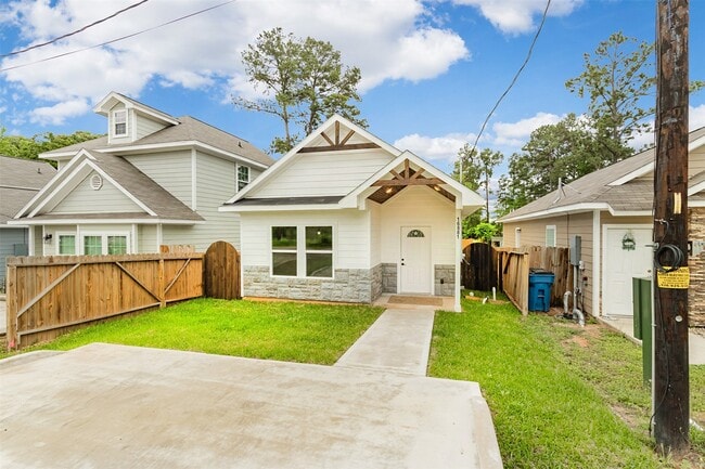 Photo - 16881 Glenheath St