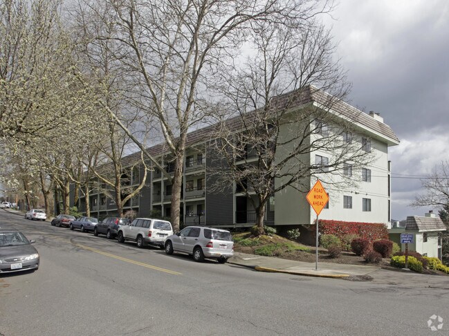 Primary Photo - Tower Hill