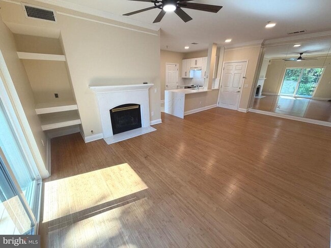 Photo - 1571 Spring Gate Dr. Unit 6206