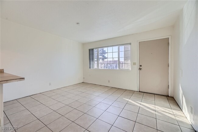 Photo - 3604 Thomas Ave Unit 4