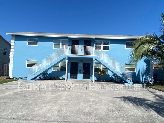 Building Photo - 1618 W 26th Ct Unit C