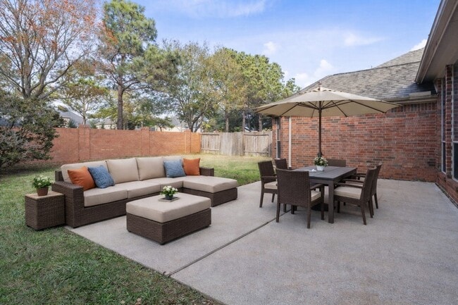 Photo - 4327 Wellington Grove Ln