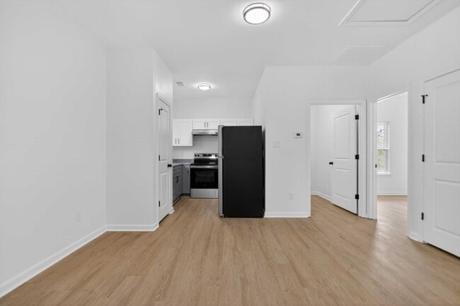 Photo - 2015-2017 Scotty Ct Unit 2015 Scotty Ct