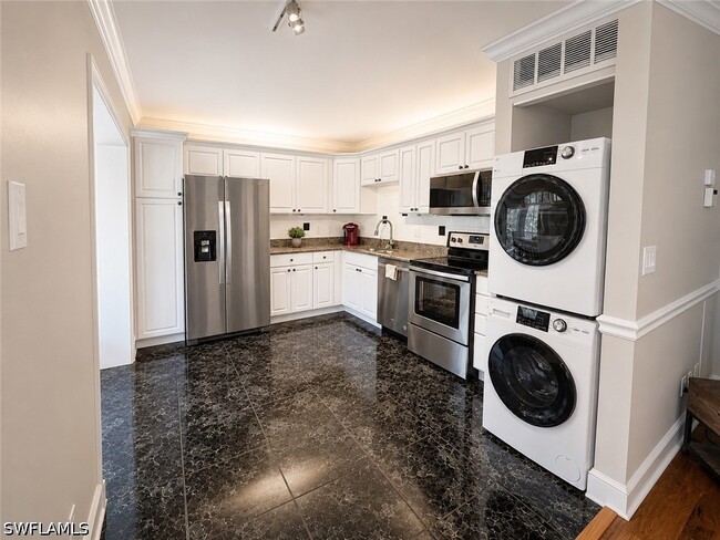 Photo - 112 Bobolink Way Unit B
