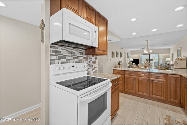 4100 Ocean Beach Blvd Unit 206