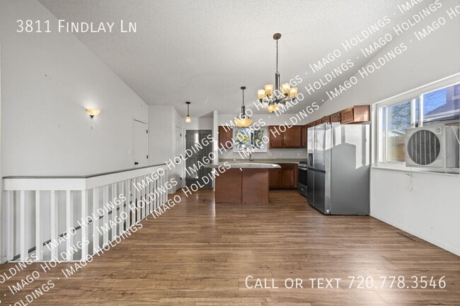 Photo - 3811 Findlay Ln