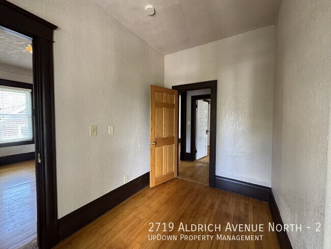 Photo - 2719 N Aldrich Ave Unit 2