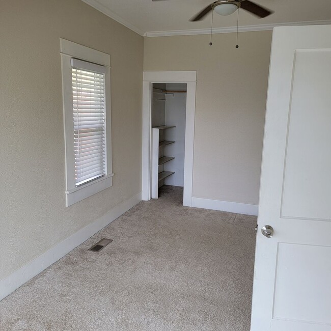 Photo - Charming 2-Bedroom House Near Downtown Oak Harbor