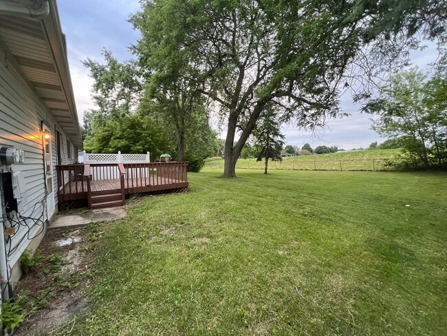 Photo - Beautiful 3 bedroom 1 bathroom Home (Section 8 Aproved)