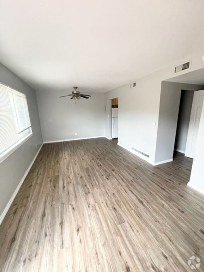 Building Photo - 425 E Fountain Pl Unit 303 Rental