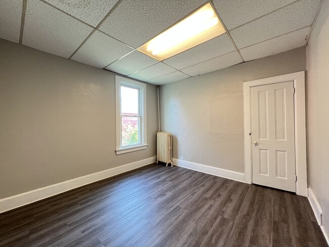 Photo - 1008 Rhomberg Ave Unit #1