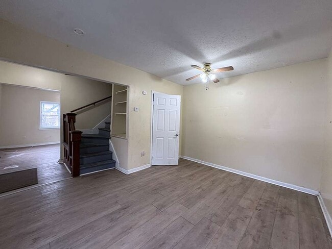 Photo - 220 Lenox St