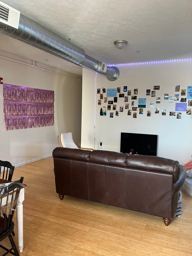 Photo - 3206 Juliet St Unit 4