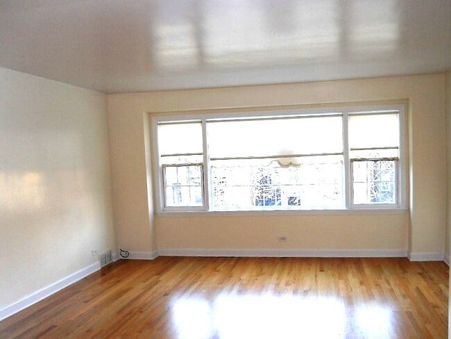 Photo - 5534 N Campbell Ave Unit 0003