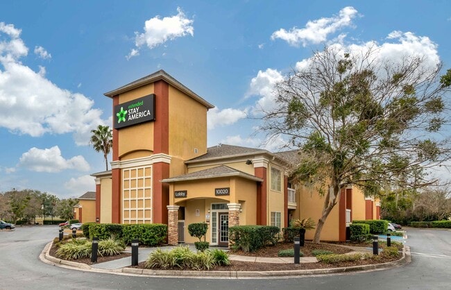 Furnished Studio-Jacksonville - Southside - St Johns Towne Ctr