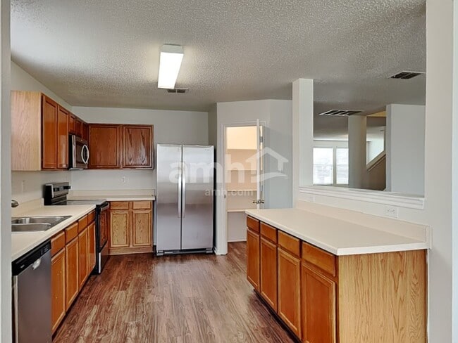 Photo - 3017 Dusty Ridge Dr