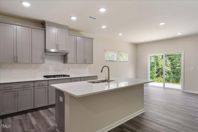 Photo - 937 Avonmore Dr