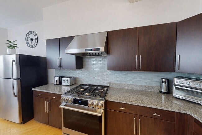 Photo - 72 Kent St Unit 72