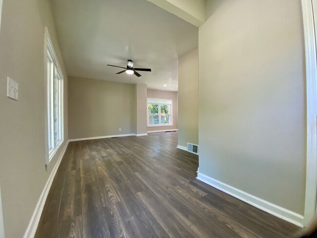 Photo - Beautifully Updated 4 Bed 2 Bath Home!