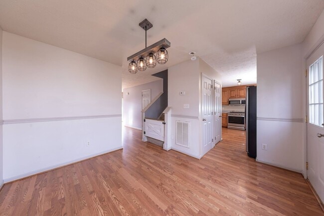 Photo - 203 Bruton Dr