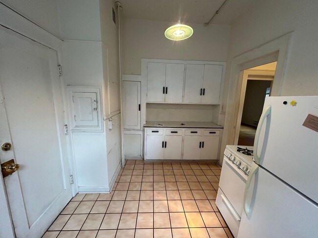 109 E Gorham St Unidad 2