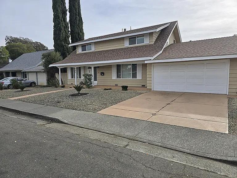 Photo - 483 Cottonwood Dr