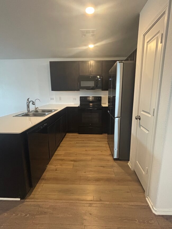 Building Photo - 244 Texas Angel Wy