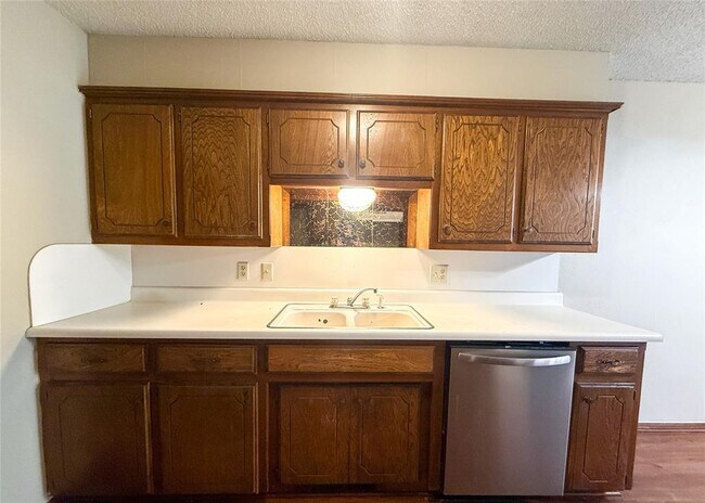 Photo - 101 Sahoma Terrace