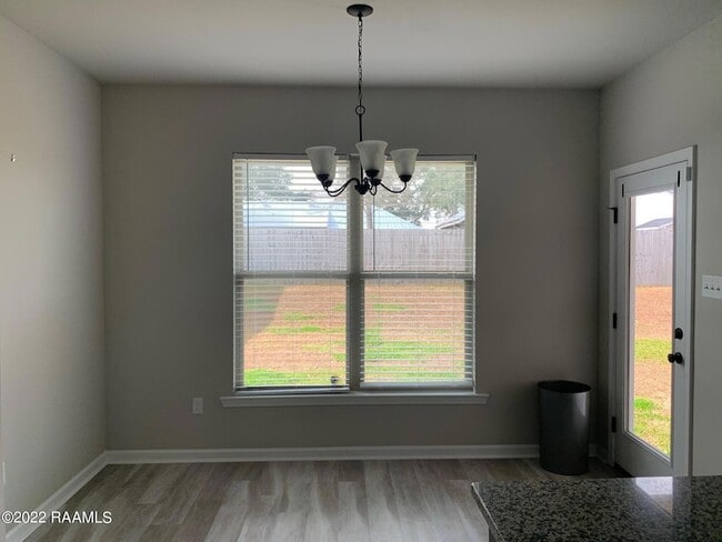 Photo - 201 St Caillin St