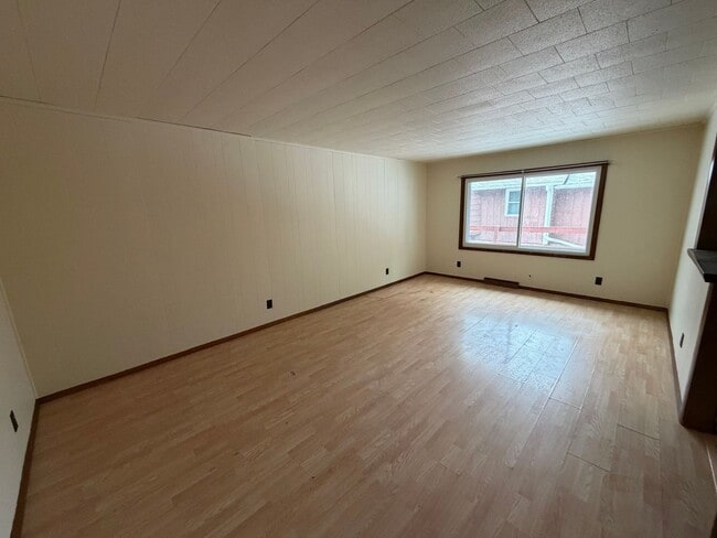 Photo - 17947 57th Ave Unit 2