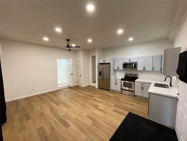 Photo - 6701 Eagle Pass St