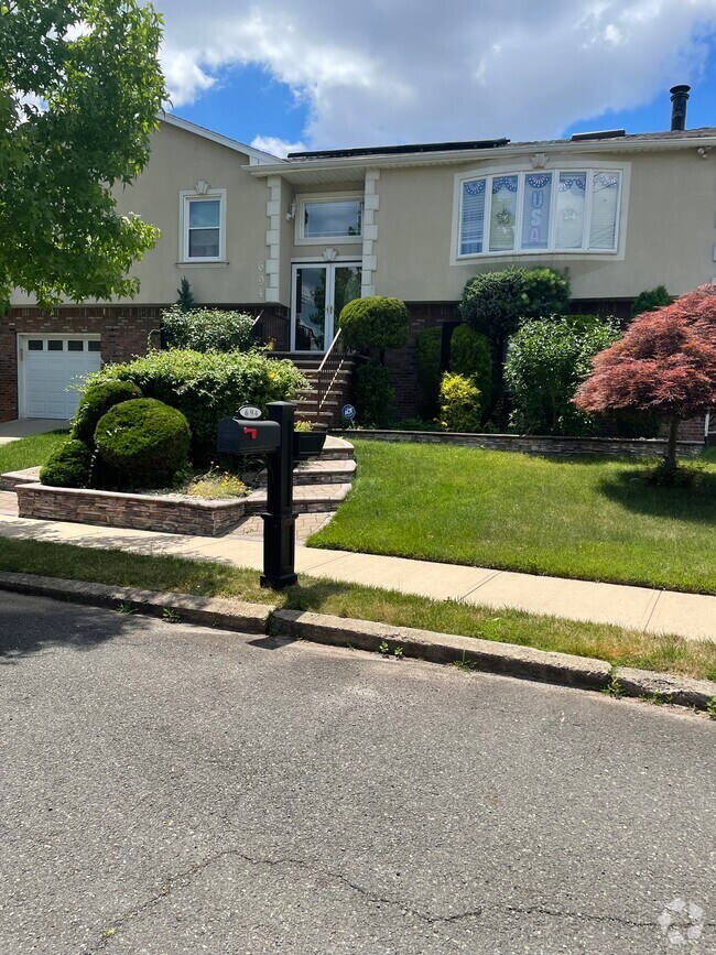 1Bedroom Apartments for Rent in 10309, Staten Island, NY