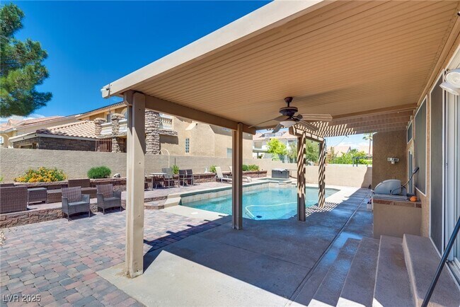 Building Photo - 3913 Diamond Ridge St