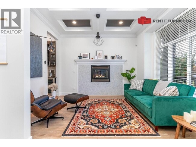 Photo - 6796-191A 191a St Unit A