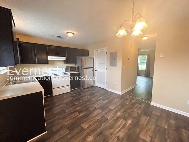 Photo - 2-Bed/1.5-Bath Town Home/Available Now!