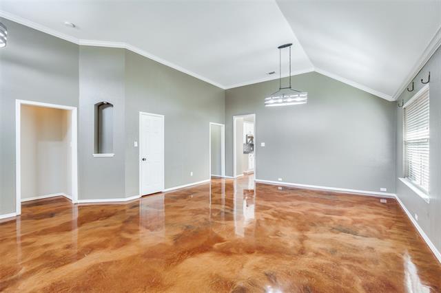 Photo - 613 Castleford Dr