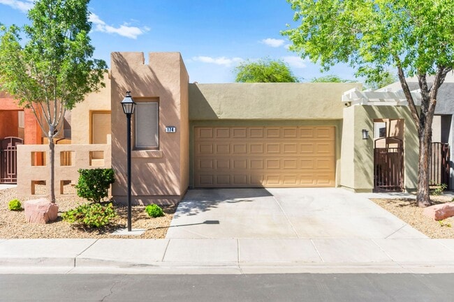 Energy-Efficient 3-Bed Home in Gated 89123... - Energy-Efficient 3-Bed Home in Gated 89123...