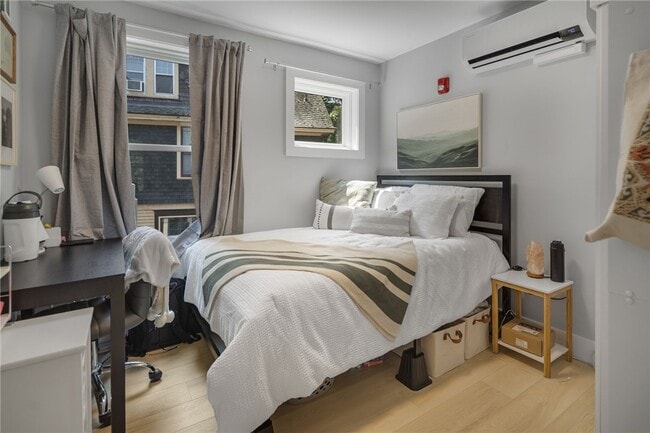 Photo - 200 Highland Ave