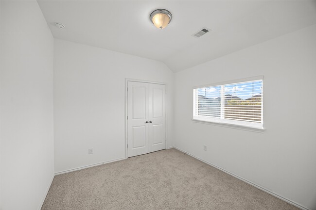 Building Photo - 1810 Winston Store Lp