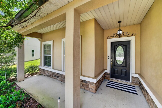 Photo - 112 Kildrummy Ct