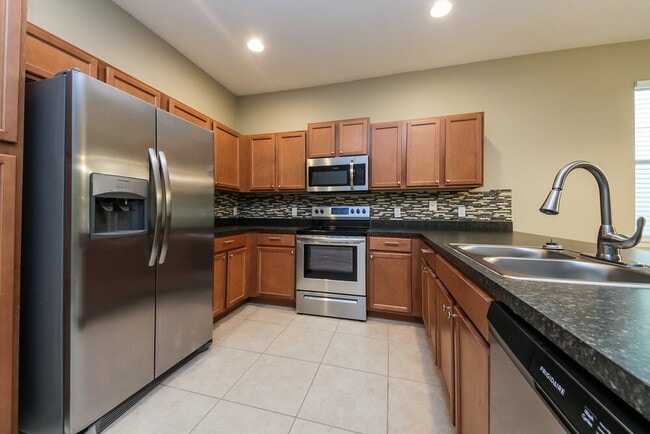 Photo - 7424 Azalea Cove Cir