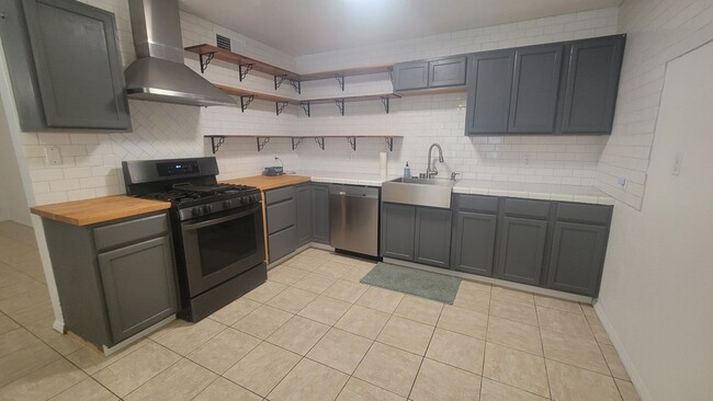 Photo - 1012 Jacober Ave