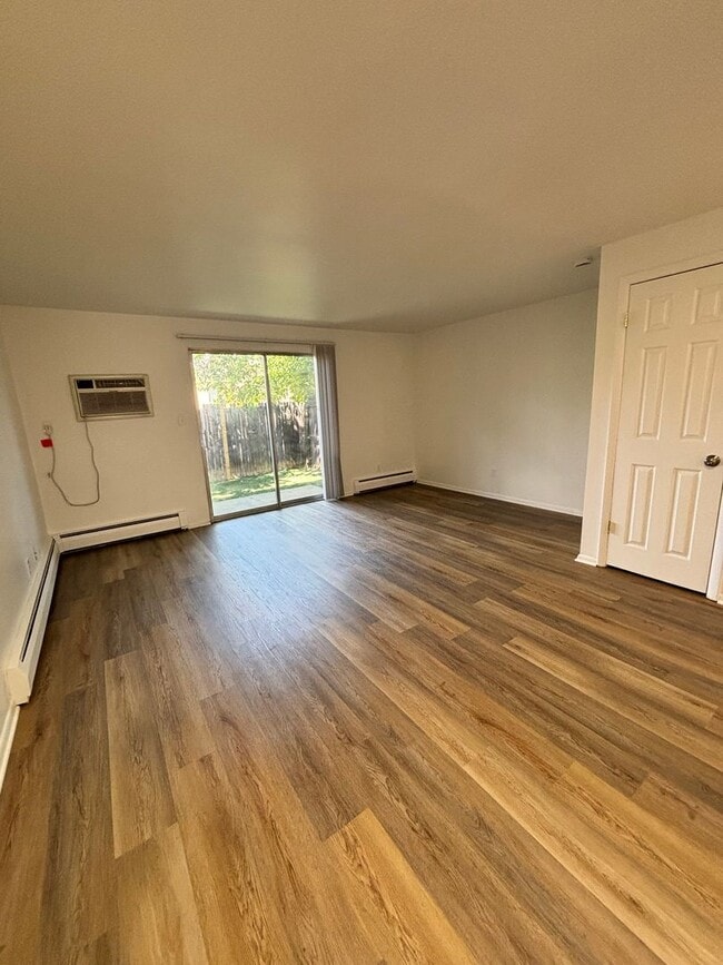 Photo - Well-Located Townhome with Easy Denver Access! Available Now!!