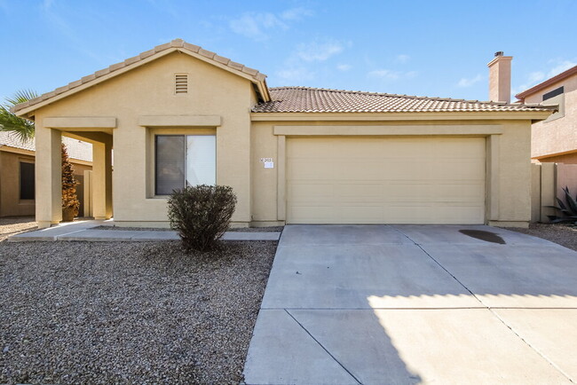 Building Photo - 2415 W Maldonado Rd