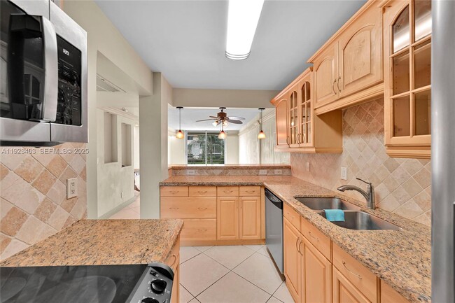 Photo - 4502 N Federal Hwy Unit 239E