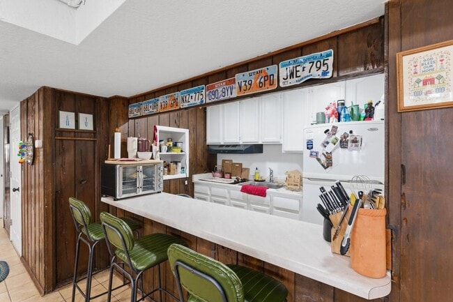 Photo - 4050 Taylor Ave Unit B