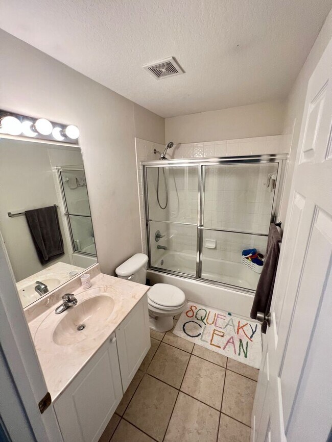 Photo - 4016 Colleton Ct