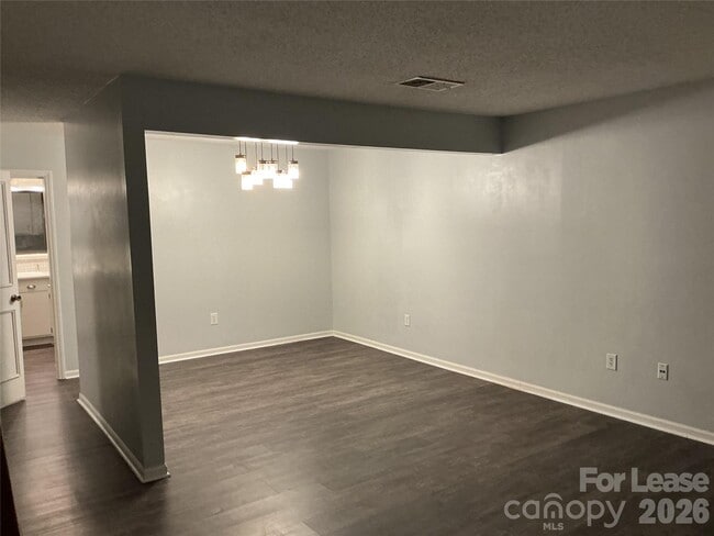 Photo - 415 E Broad St Unit A5