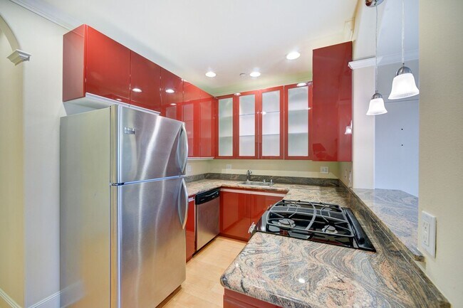 Photo - 1524 14th Ave S